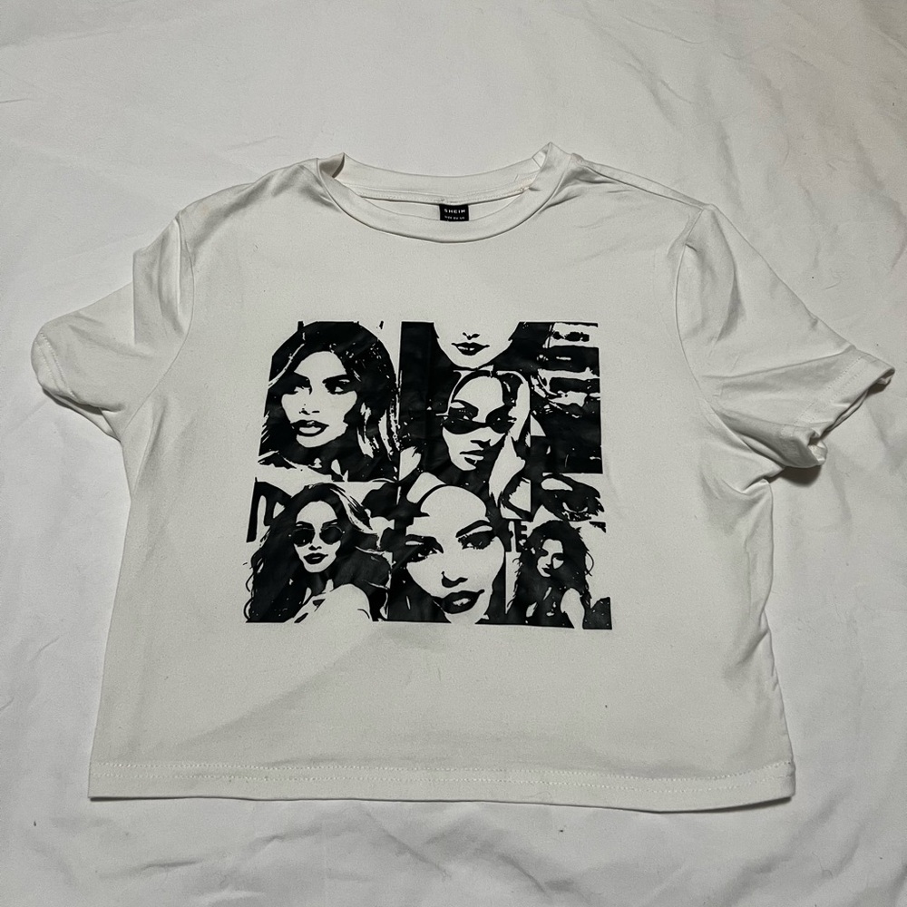 SHEIN Monochrome Faces Graphic Tee